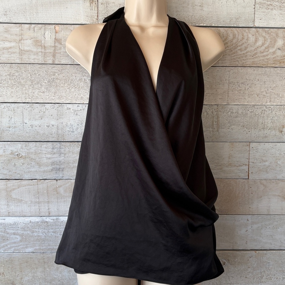 Aritzia Wilfred Charcoal halter top